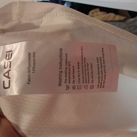 NWT Casei UV protection white polo - Picture 6 of 7